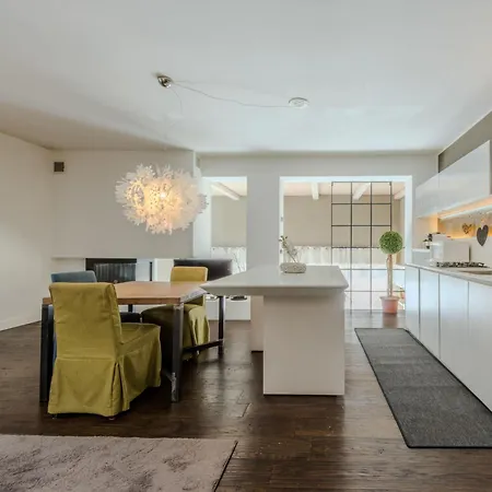 Serafini Luxury Rent By Interhome 아파트