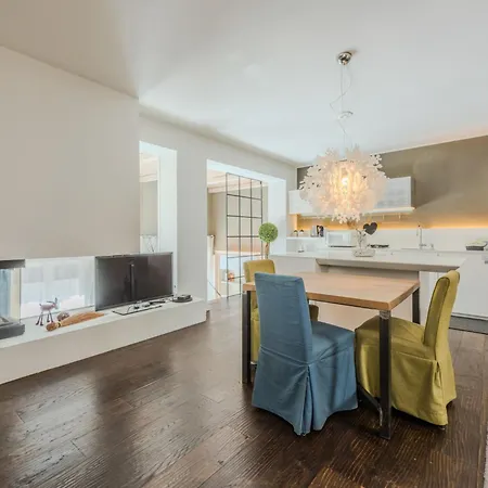 아파트 Serafini Luxury Rent By Interhome