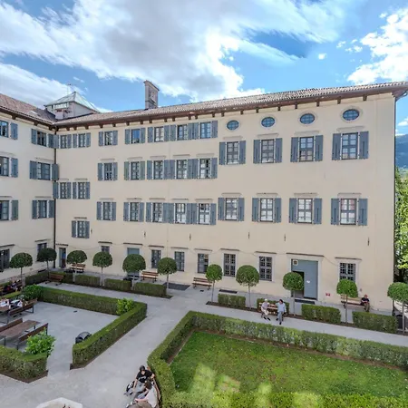 Appartement Serafini By Interhome Trente