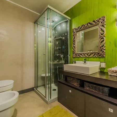 Serafini Luxury Rent By Interhome 아파트 *