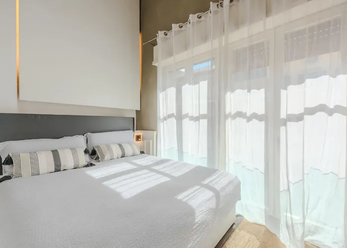 Serafini By Interhome