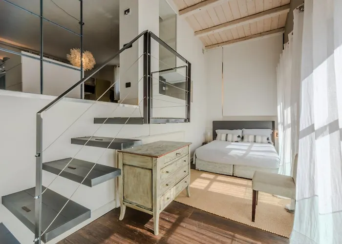 Serafini By Interhome * トレント